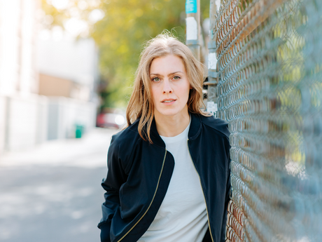 Leah Nieboer author photo