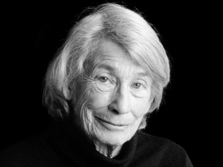 Mary Oliver author photo